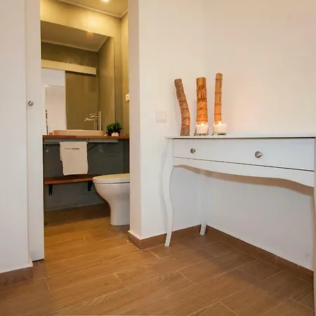 아파트 A31 - Tamar Top-floor Flat *